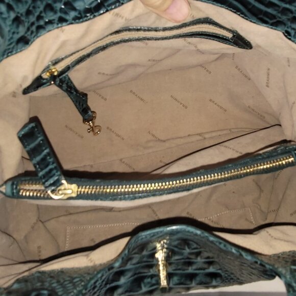 2 pc. BRAHMIN IVY GREEN ELISA LEATHER SHOULDER BAG/PURSE-CHECKBOOK WALLET SET - Picture 7 of 14